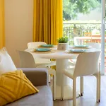 アパート Stiloso Bilocale Terrace+parking ディアーノ・マリーナ