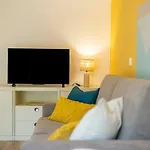 Stiloso Bilocale Terrace+parking Apartment *