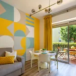 Stiloso Bilocale Terrace+parking Apartment