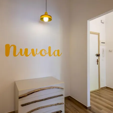 Stiloso Bilocale Terrace+parking Apartment