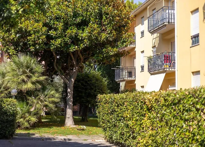 Stiloso Bilocale Terrace+parking Diano Marina