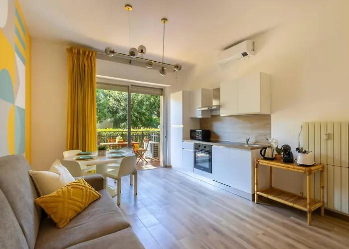 Stiloso Bilocale Terrace+parking Apartment *