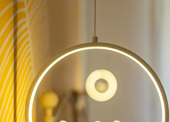 Stiloso Bilocale Terrace+parking Lägenhet *